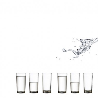 Feeding processes: continuous or batch?